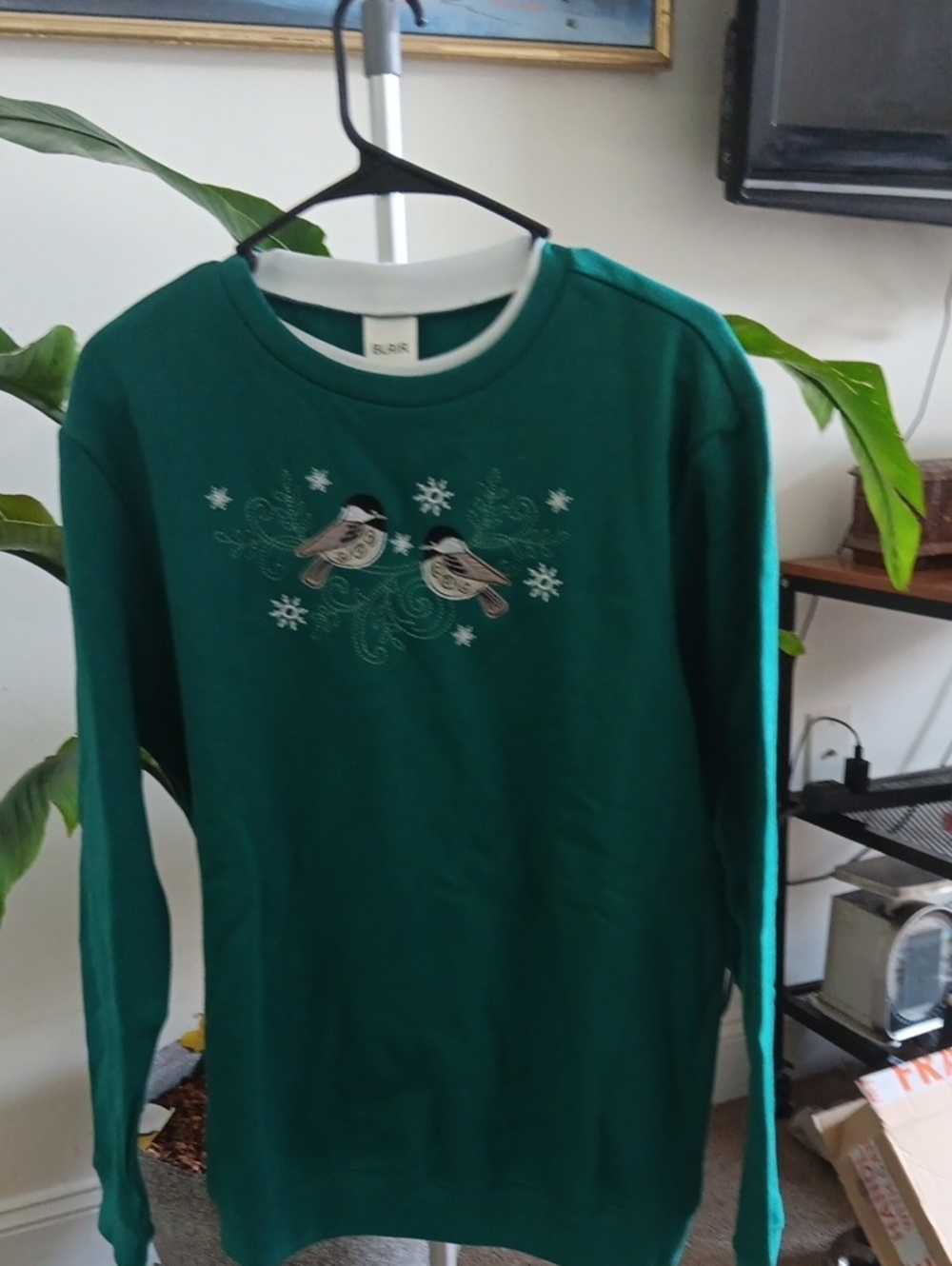 Blair Embroidered Birds Crewneck Sweat Shirt